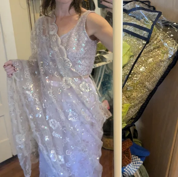 Lashkaraa Lavender Embroidered Pre-stitched Women's Saree With Matching Blouse - Picture 5 of 5